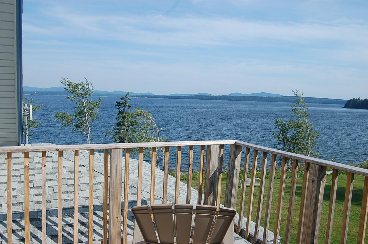 Wave Walker Bed And Breakfast Surry Exterior photo