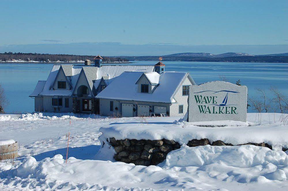 Wave Walker Bed And Breakfast Surry Exterior photo