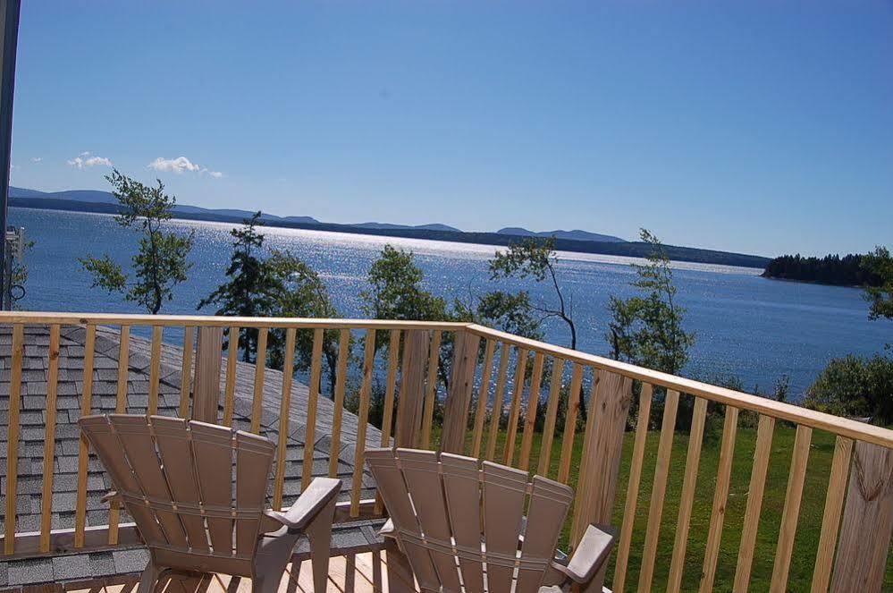 Wave Walker Bed And Breakfast Surry Exterior photo